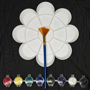 3D Printed Flower Paint Palette | Small to Large Plastic Mixing Tray with Optional Brushes & Paint | Art Gift Set for Acrylic or Watercolor