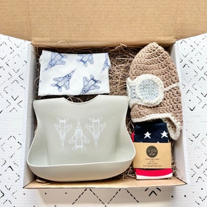 A-10, F-15C, F-15E, F-16, F-22, F-35A, T-38, KC-135 Lil Aviator Baby Gift Set Option 2 in Navy or Mauve