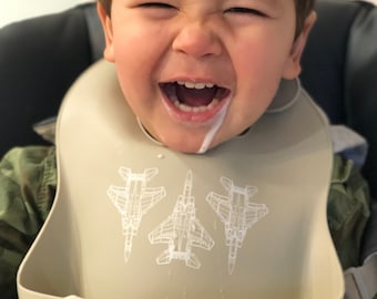 A-10, F-15C, F-15E, F-16, F-22, F-35A, T-38, KC-135 and T-6 Blueprint Aviation Silicone Bib