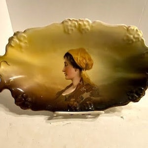 Antique Rosenthal R.C. Crown Bavaria Pensee China Portrait Plate Peasant Woman 1800-1906 Gold Rim 12x6