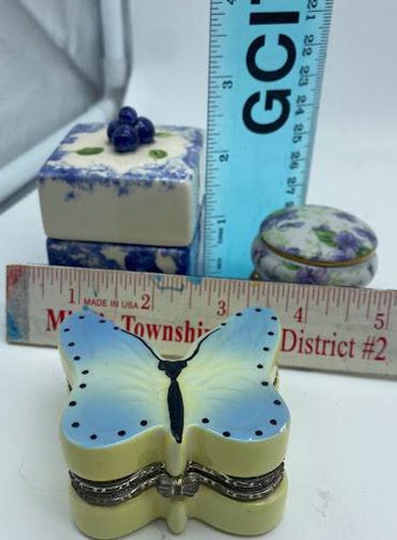 陶器の小さな宝物小物入れ、蝶、四角、丸 - Etsy 日本