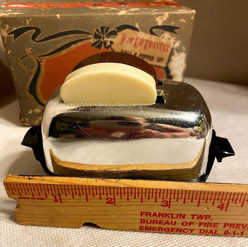 Vintage Pop up Toaster Salt and Pepper in Original Box Etsy