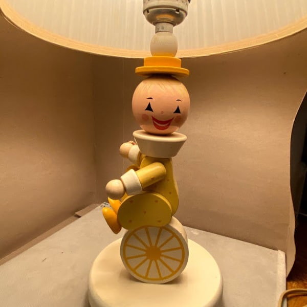 Vintage Irmi Clown auf Einrad Holzlampe Handbemalt Kinderzimmer Dekor Kinder Baby Beleuchtung Zirkus Figur mit Originalschirm