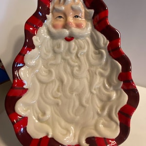 Vintage Santa Platter Candy dish 3D Ceramic Dish 10.5x7 Christmas Decoration Christmas Tableware