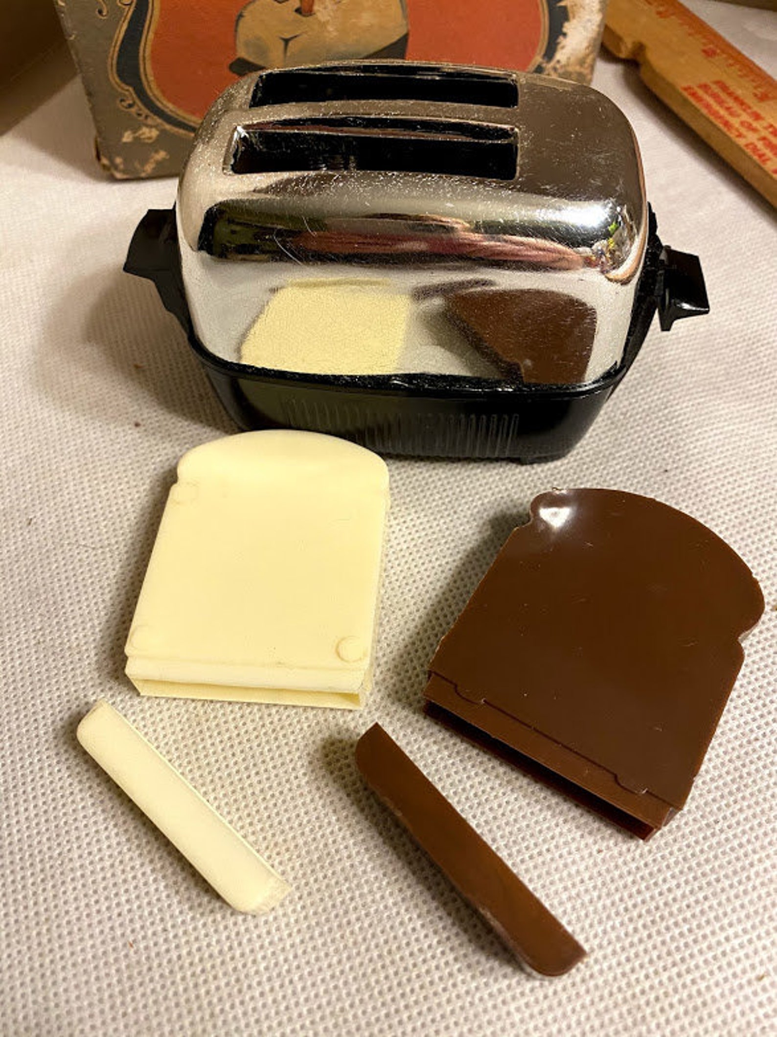 Vintage Pop up Toaster Salt and Pepper in Original Box Etsy