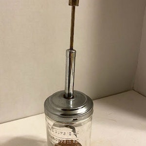 Vintage food chopper ~ herb chopper ~ Nut chopper