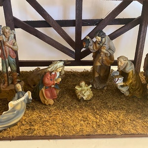 DiGiovanni Heirloom Nativity in original box