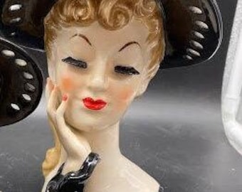 Glamorous Napco vintage 1940-50&#39;s Head vase black hat