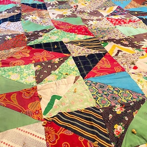 Vintage Crazy quilt hand made, hand stitched paisley, daisy, floral, striped pieces 52x74