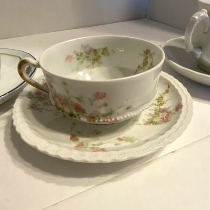 Taza de té de porcelana fina de primera calidad 1. Richard Ginoil Porcelana italiana 2. Limoge Theodore Haviland