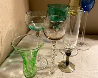 Cristalería de aperitivo vintage/ Vaso de chupito de chica con clase/ Cristalería clásica
