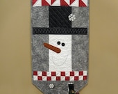 Digital quilted snowman wall hanging pattern, PDF snowman pattern, Welcome Frosty Pattern, Christmas Winter