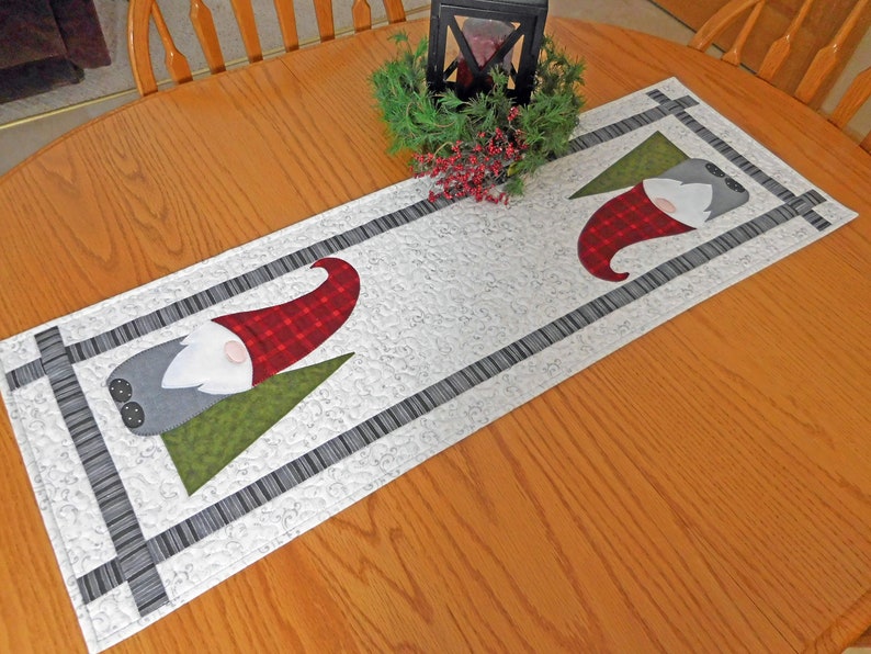 Digital Gnome table runner pattern, PDF, Winter, Christmas image 1