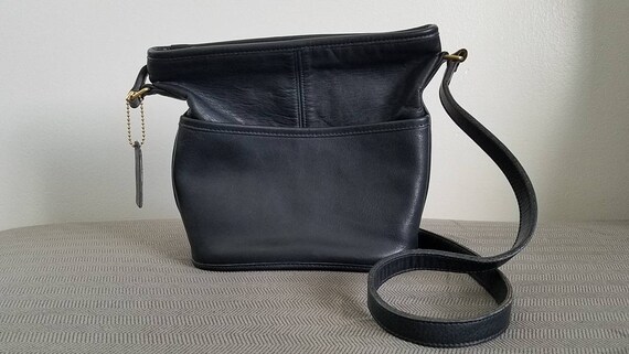 Vintage Coach Bucket Bag 4075