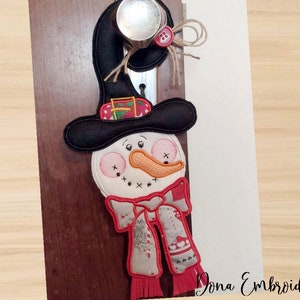 Cute Snowman door hanger ITH  Machine Embroidery Design, Embroidery Patterns, Embroidery Files, Christmas design, Instant Download
