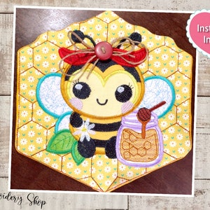 Bumble Bee Mug Rug ITH - Machine Embroidery Design, Embroidery Patterns, Embroidery Files, Machine Embroidery, Instant Download
