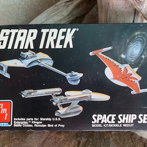 1989 AMT/ERTL Star Trek Space Ship Set Model Kit (1:1600 scale)  NUMBERED U.S.S. Enterprise Klingon Battle Cruiser Romulan Bird of Prey