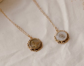 Birthflower necklace, miscarriage necklace, real flower necklace, pressed flower necklace, gold flower necklace, cottagecore jewelry