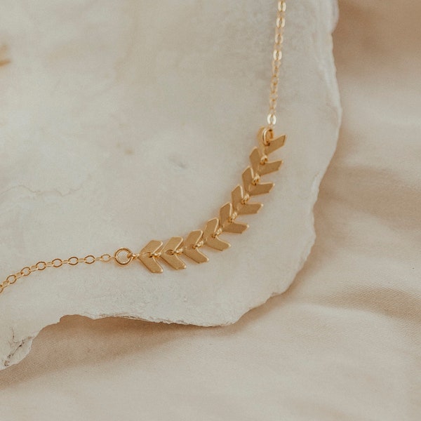 Herringbone chain,herringbone necklace,everyday necklace,snake chain,dainty necklace,simple gold chain,gold filled necklace,waterproof chain