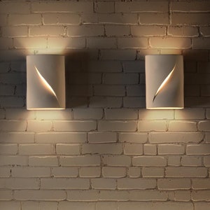 Wall lamp, wall lights, wall art, wall sconce - Naaya KURVE, wall sconce, modern light, bedroom light, ambient lighting, housewarming gift