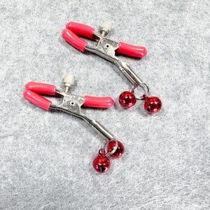 1 Pair Red Stainless Steel Nipple Clamps  Breast Clips Nipple with Bell
