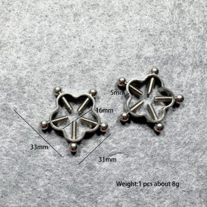 Edelstahl Nippelklammern in den Formen Pflaume/Pentagramm/Kleeblatt