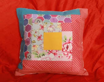 Handgefertigtes Bio Patchwork Lavendel Kissen