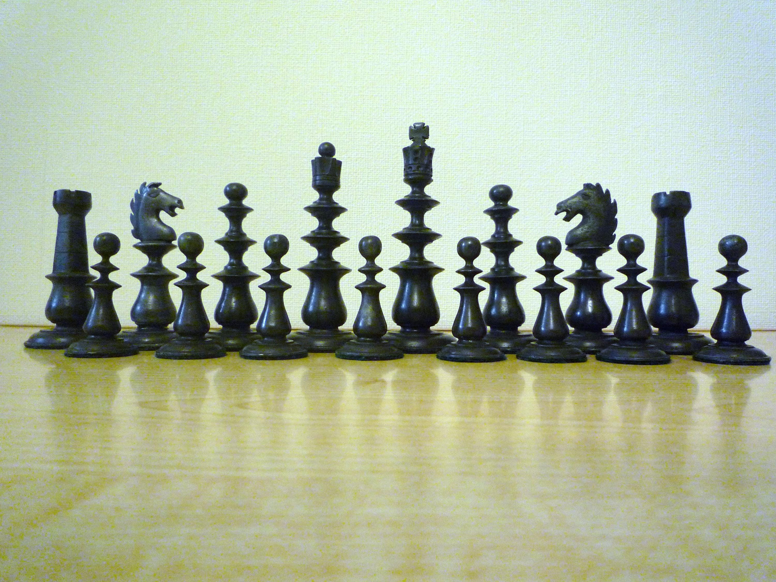 アンティークチェスの駒 - Etsy 日本