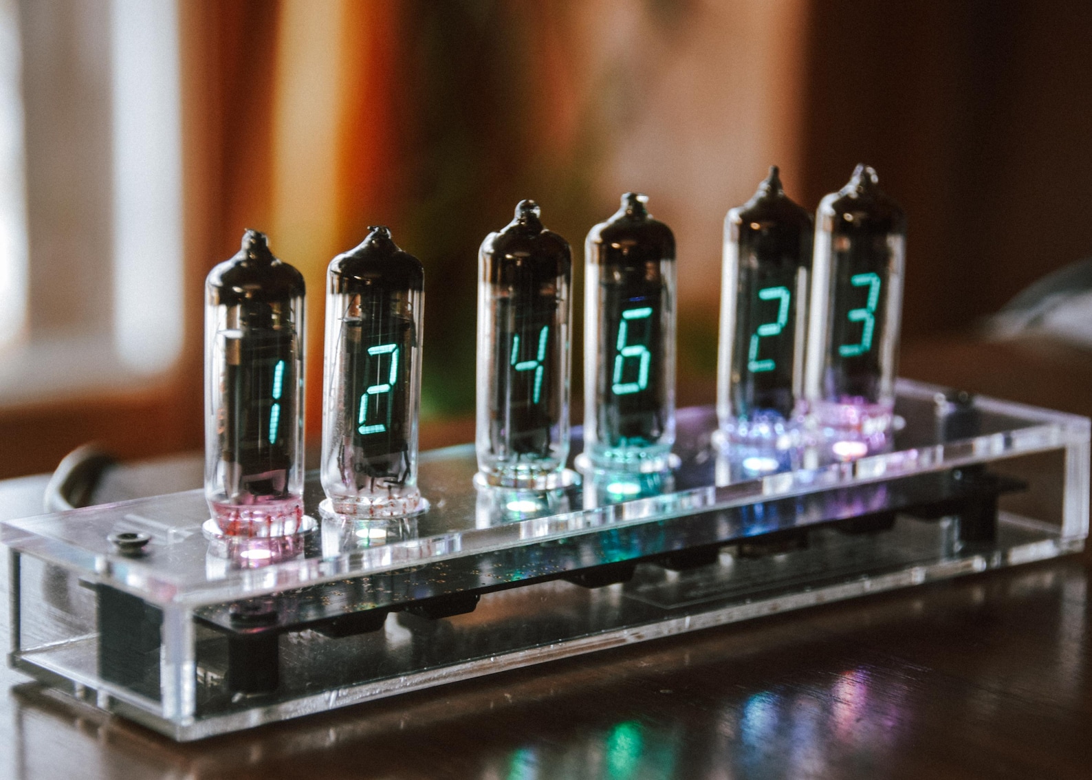 Hand Crafted Unique Digital VFD Clock with Vintage Soviet IV-6 Tubes