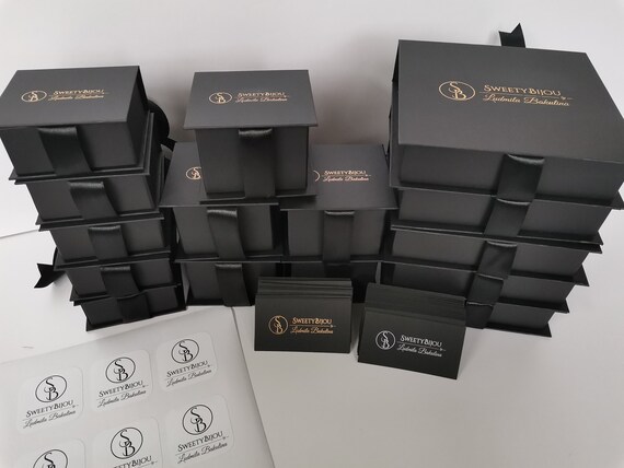 custom packaging boxes