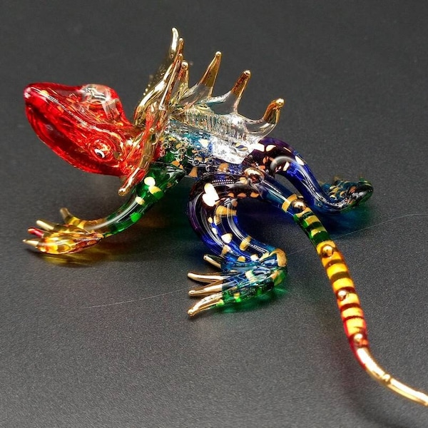 Handmade Lizard glass blown figurine - Tiny lizard glass statue/Tiny lizard glass figurine/cute tiny gift decorate/ rainbow collection