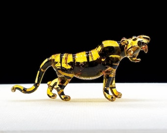 手吹きガラスの虎の置物 - 金色のストライプが入ったクリスタル - Etsy