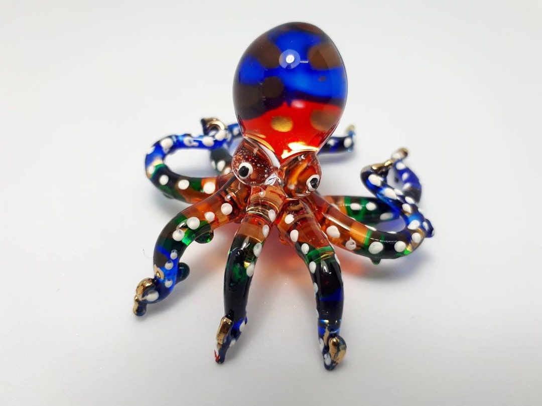 QFkris QF Handmade Octopus Blown Glass Figurine Gift for Christmas, Birthday Home Decor Blue-Green Paper Weight : Buy Online at Best Price in KSA - Souq is now