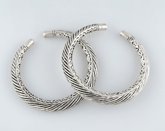 Handmade Sterling Silver Engraved Bangle: Rajasthan Tribal Jewelry