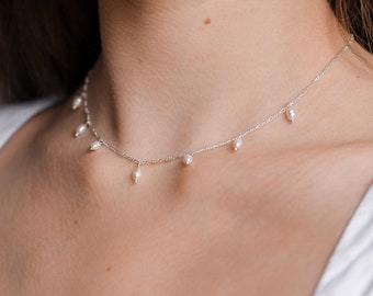ESME - Zierliche Choker Perlenkette, 925 Sterling Silber, Dezente Silberkette mit Süßwasserperlen, Filigraner Perlenschmuck, Kurze Halskette