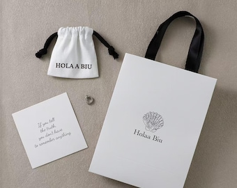 Customized White Paper Gift Bag, Eco-Friendly Shopping Bag