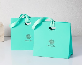 Custom Paper Gift Bag, Eco-Friendly Packaging, Logo Options