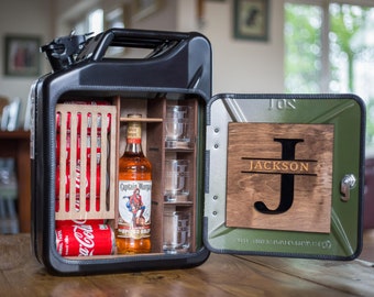 Mini bar personalizzato a forma di tanica di benzina, regalo di Natale o per la festa del papà.