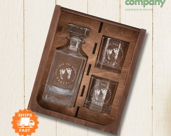 Personalized Whiskey Glass Decanter  - The Perfect Gift For Him, Boyfriend Gift or Wedding Gift