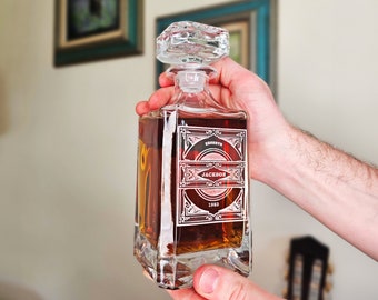 Personalized Whiskey Glass Decanter  - The Perfect Gift For Him, Boyfriend Gift or Wedding Gift