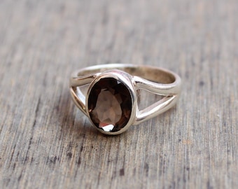 delicate wedding SALE!Smoky Quartz Ring,brown jewelry tiny oval ring simple ring,genuine stones ring sterling silver ring stacking ring