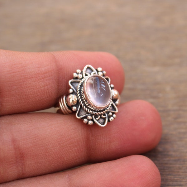 Bague faite à la main en argent sterling Rose Quartz, cadeau pour elle, Quartz rose, pierre précieuse naturelle, pierre d’amour, idées cadeaux d’anniversaire, bagues de déclaration