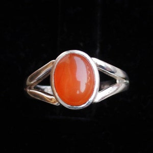 Carnelian ring, Sterling Silver Jewelry, Gift for her, Handmade rings, Natural red carnelian gemstone, Stackable Rings, Valentine Jewelry