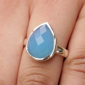 Blue chalcedony ring, 925 pure sterling silver jewelry, designer Rings, wedding jewelry, office wear jewelry, newlywed gift ideas, boho ring