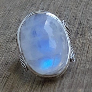 AAA natürlicher Regenbogen Mondstein Ring, Sterling Silber Schmuck, blauer Blitz Mondstein, Geschenk für sie, Boho Ring, Juni Birthstone, Hochzeitsschmuck