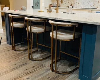 bar stool