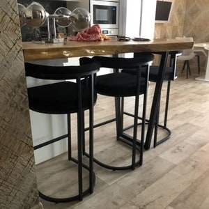 bar stool