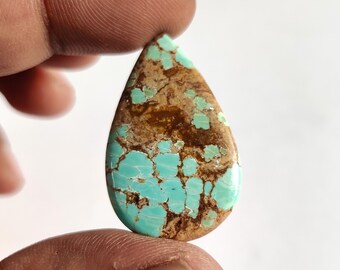 Cabochon turchese numero 8: pietra preziosa liscia per gioielli (37 x 22 mm)