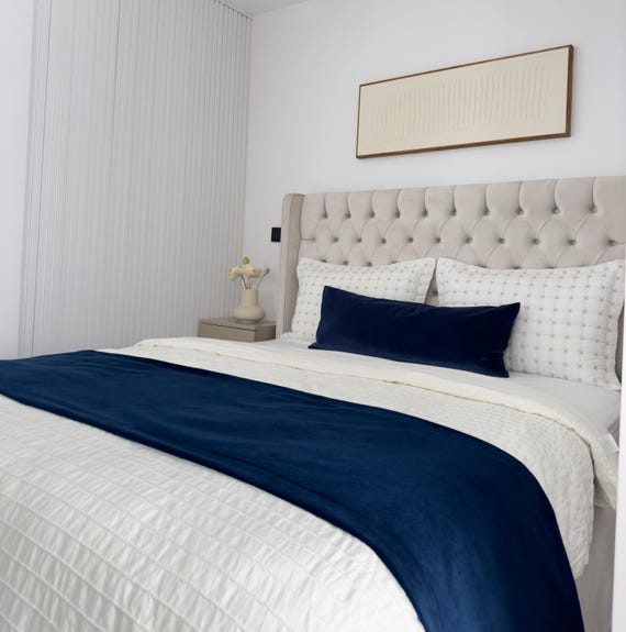 Luxury Dark Navy Blue Velvet Bed Runner for Bedroom Decor Double