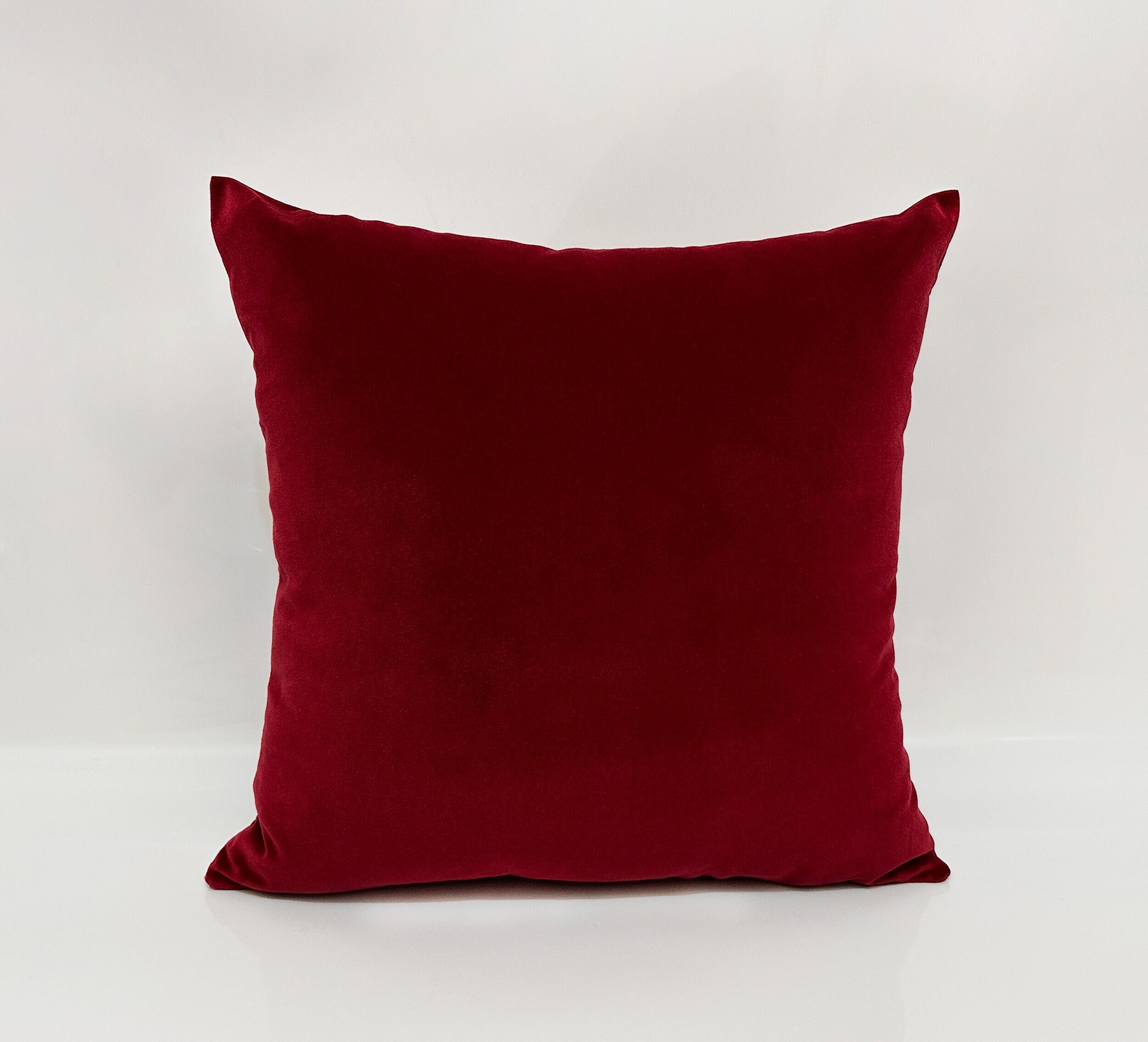 Wine coloured top cushion covers